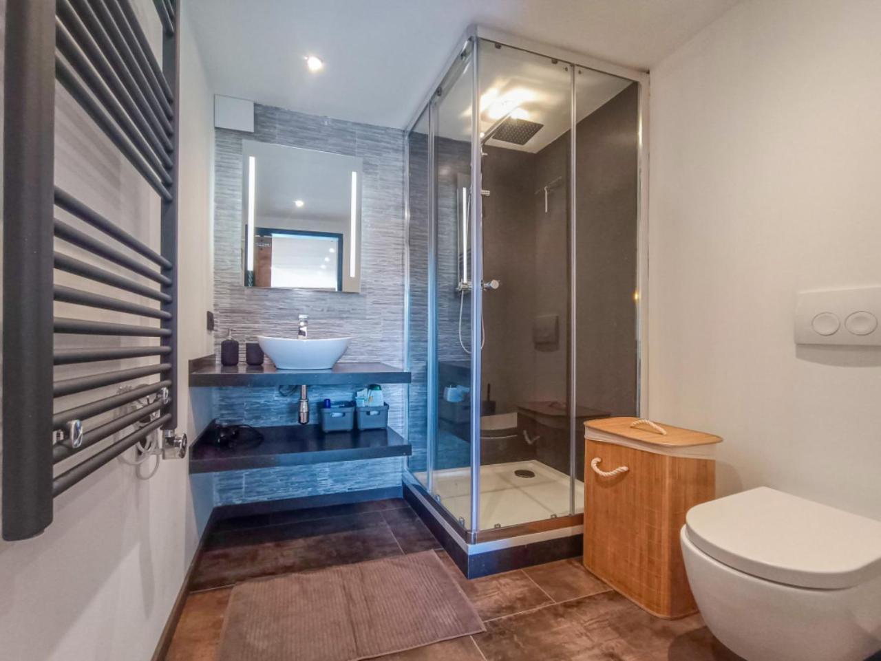 3 Studios - 3 Ambiances - Tout Confort - Piscine Ouverte Juillet Aout - Zwembad Open July Augustus Han-sur-Lesse Zimmer foto